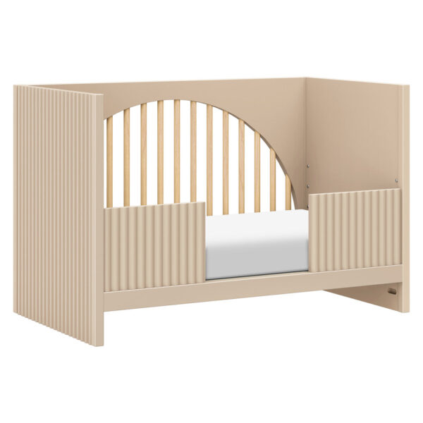 Moab 3-in-1 Convertible Crib - Image 3